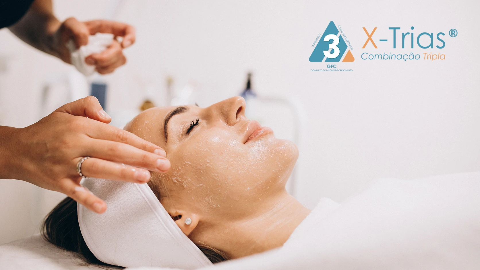 X‑Trias dermocosmetic communication in a treatment setting